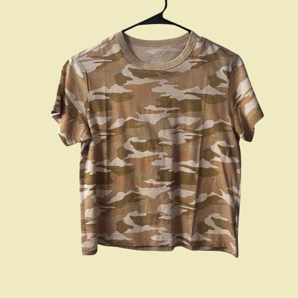 NWOT AE Ex-Boyfriend Camo T-Shirt